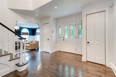Tiny photo for 15393 W Oak Spring Road, Libertyville, IL 60048 (MLS # 12466333)