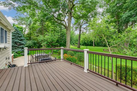 Tiny photo for 15393 W Oak Spring Road, Libertyville, IL 60048 (MLS # 12466333)