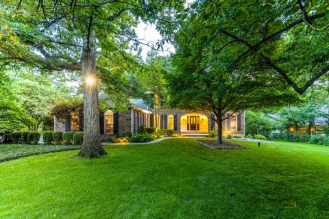 Tiny photo for 15393 W Oak Spring Road, Libertyville, IL 60048 (MLS # 12466333)