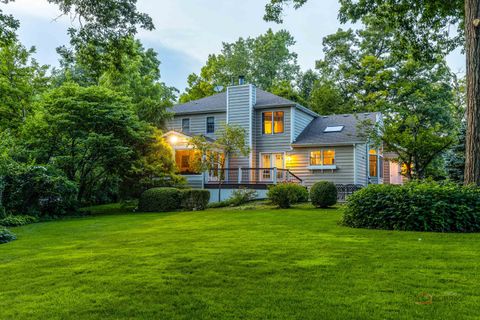 Tiny photo for 15393 W Oak Spring Road, Libertyville, IL 60048 (MLS # 12466333)