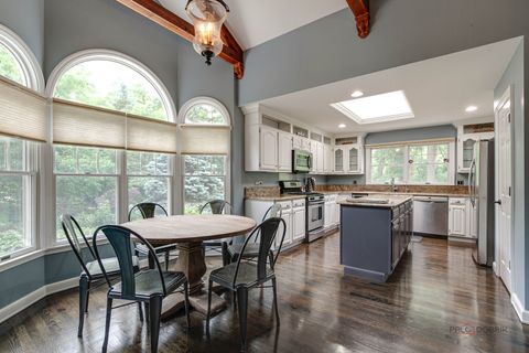 Tiny photo for 15393 W Oak Spring Road, Libertyville, IL 60048 (MLS # 12466333)