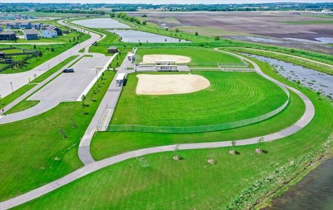 Tiny photo for 1522 Hollow Tree Lane, Pingree Grove, IL 60140 (MLS # 12594056)