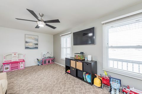 Tiny photo for 150 Old Darby Lane, Winthrop Harbor, IL 60096 (MLS # 12563878)