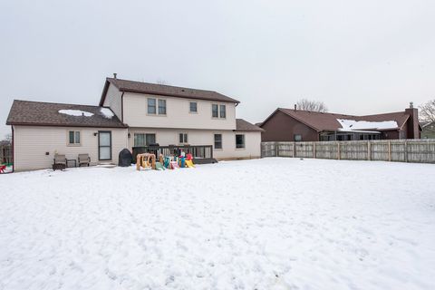 Tiny photo for 150 Old Darby Lane, Winthrop Harbor, IL 60096 (MLS # 12563878)