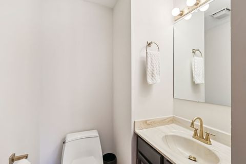 Tiny photo for 43 Creekside Circle, Elgin, IL 60123 (MLS # 12584369)