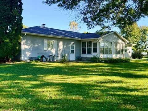 Tiny photo for 1200 Lenore Street, Rock Falls, IL 61071 (MLS # 12788328)