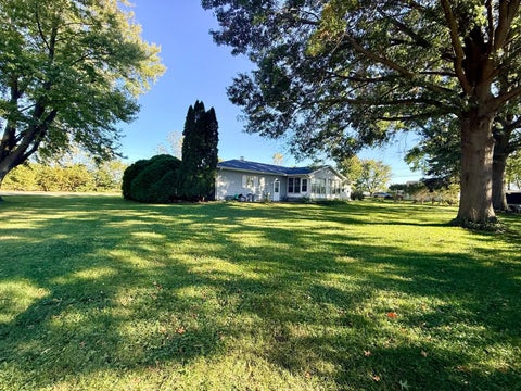 Tiny photo for 1200 Lenore Street, Rock Falls, IL 61071 (MLS # 12788328)