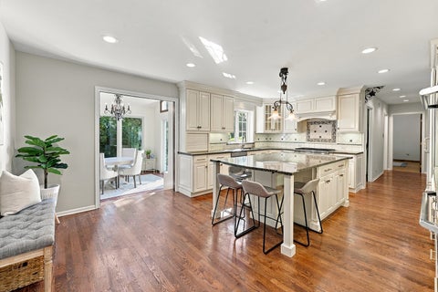 Tiny photo for 7537 Ridgewood Lane, Burr Ridge, IL 60527 (MLS # 12471500)