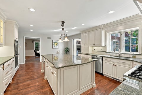 Tiny photo for 7537 Ridgewood Lane, Burr Ridge, IL 60527 (MLS # 12471500)