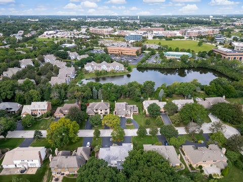 Tiny photo for 7537 Ridgewood Lane, Burr Ridge, IL 60527 (MLS # 12471500)