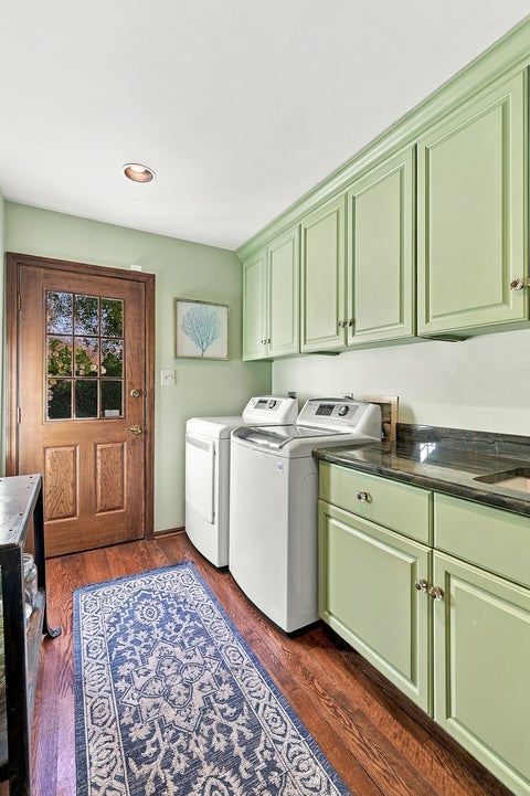 Tiny photo for 7537 Ridgewood Lane, Burr Ridge, IL 60527 (MLS # 12471500)
