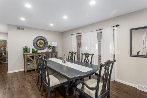 Tiny photo for 36 Allen Bend Drive, Decatur, IL 62521 (MLS # 12570703)