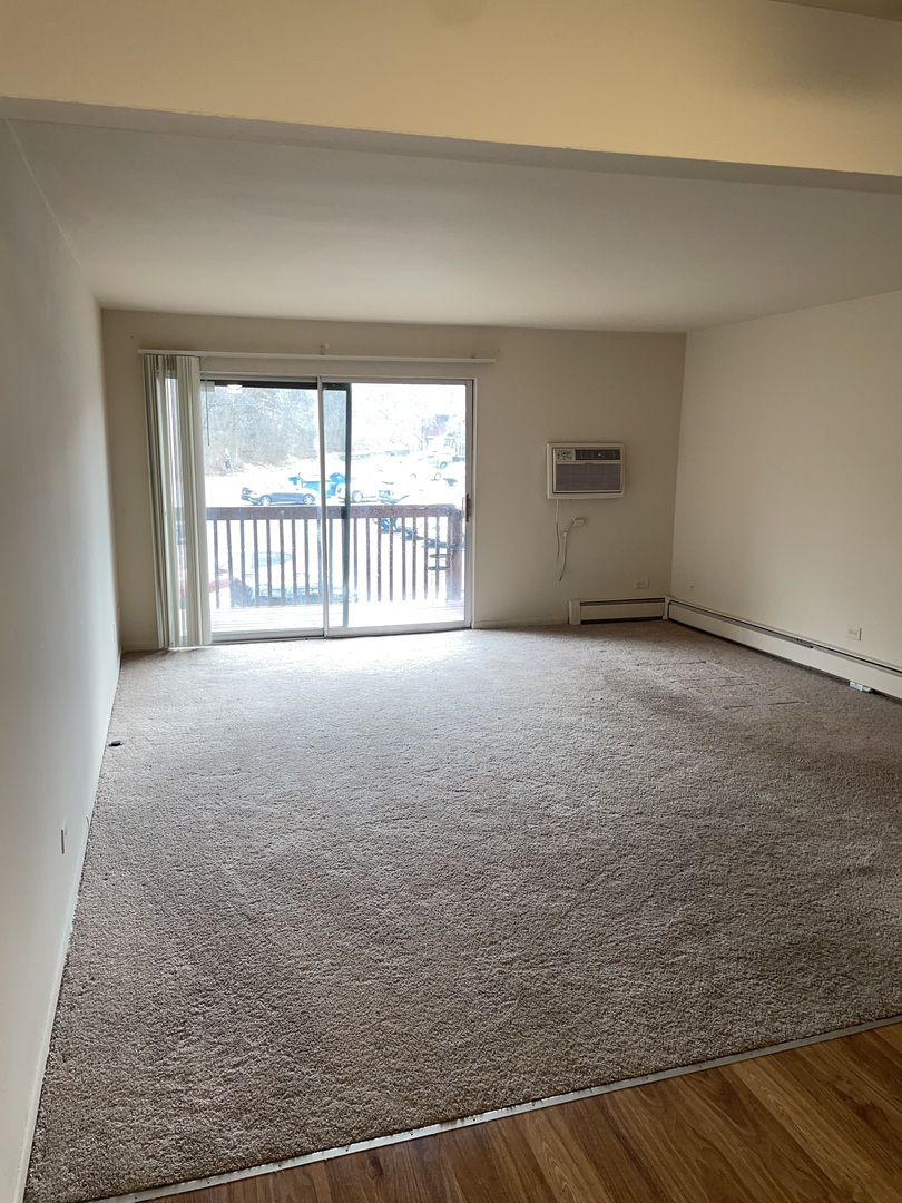 8000 ARCHER Avenue A208