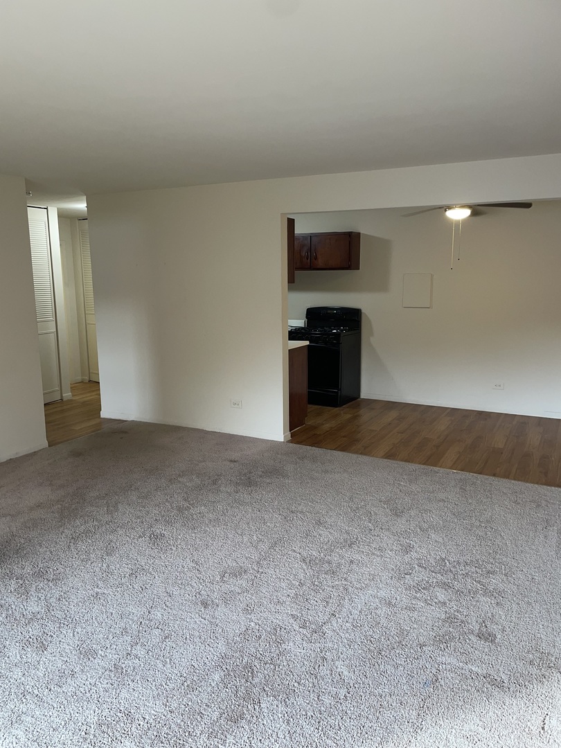 8000 ARCHER Avenue A208
