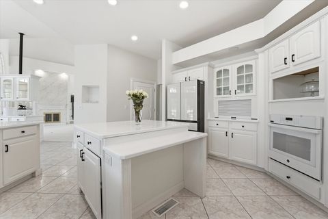 Tiny photo for 12024 W Edgewood Drive, Homer Glen, IL 60491 (MLS # 12681248)