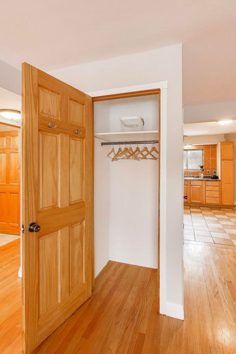 Tiny photo for 9420 Bay Colony Drive #2E, Des Plaines, IL 60016 (MLS # 12596621)