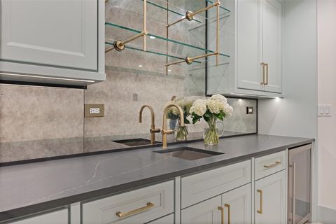 Tiny photo for 889 Cherry Street, Winnetka, IL 60093 (MLS # 12505224)