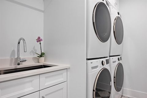 Tiny photo for 889 Cherry Street, Winnetka, IL 60093 (MLS # 12505224)