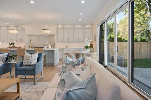 Tiny photo for 889 Cherry Street, Winnetka, IL 60093 (MLS # 12505224)