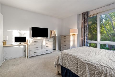 Tiny photo for 2312 W Wolfram Street, Chicago, IL 60618 (MLS # 12520489)