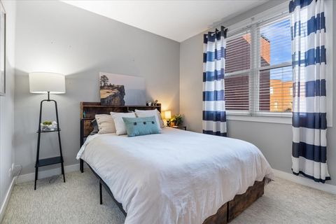 Tiny photo for 2312 W Wolfram Street, Chicago, IL 60618 (MLS # 12520489)