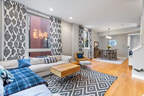 Tiny photo for 2312 W Wolfram Street, Chicago, IL 60618 (MLS # 12520489)