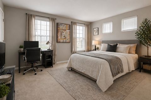 Tiny photo for 402 Highcroft Way, Lincolnshire, IL 60069 (MLS # 12625246)