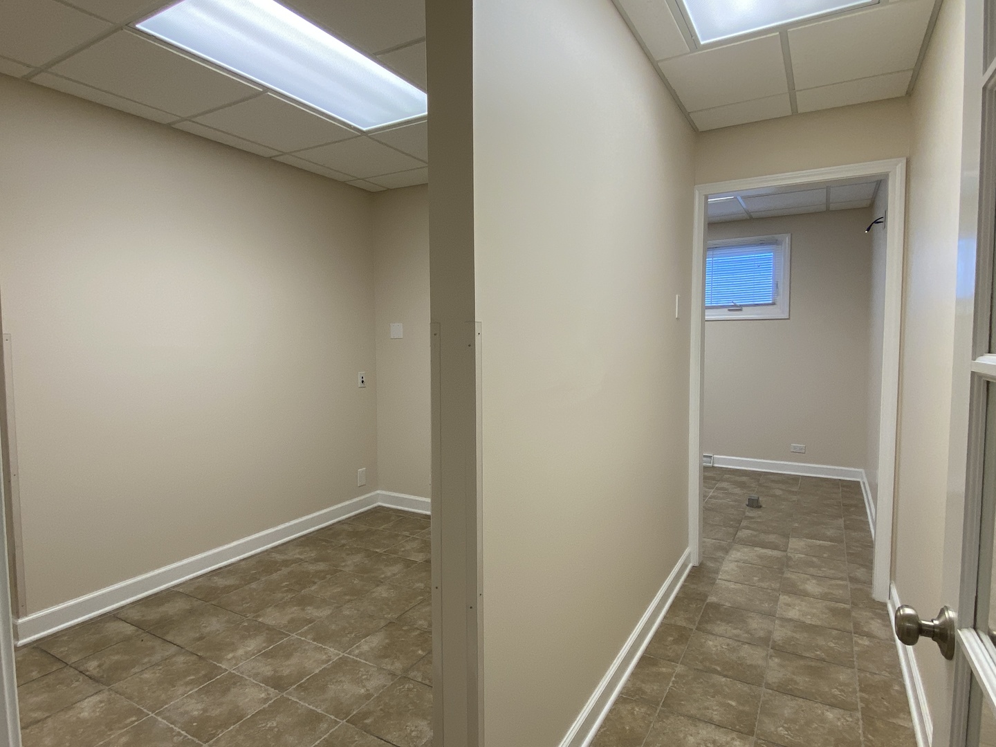 325 W Prospect Avenue 5