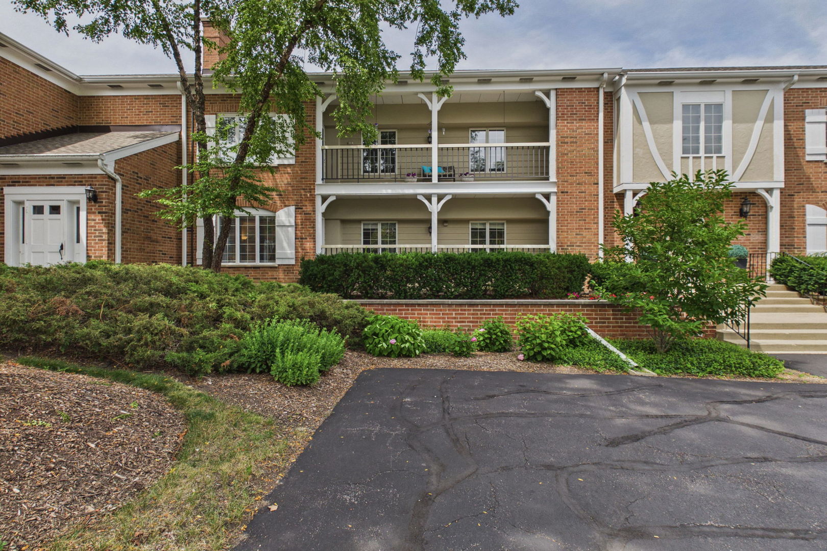 1528 Shire Circle 1A