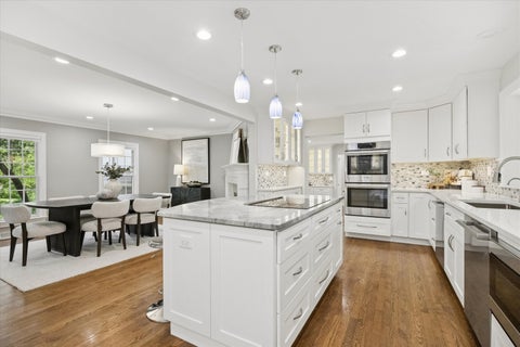 Tiny photo for 1330 Maple Avenue, Downers Grove, IL 60515 (MLS # 12777561)