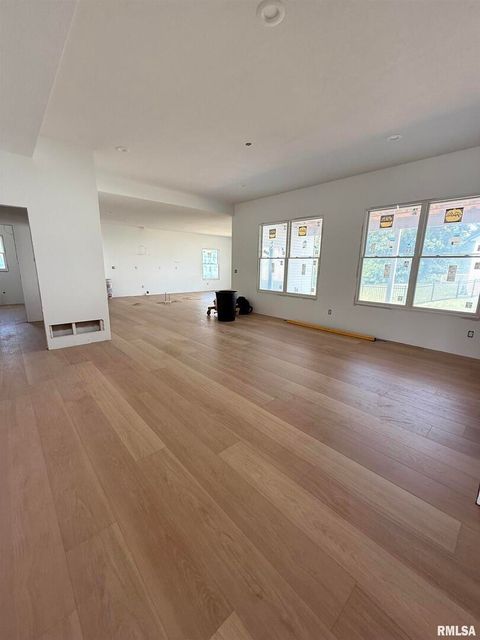 Tiny photo for 7091 SPRING CREEK Drive, Bettendorf, IA 52722 (MLS # QC4265033)