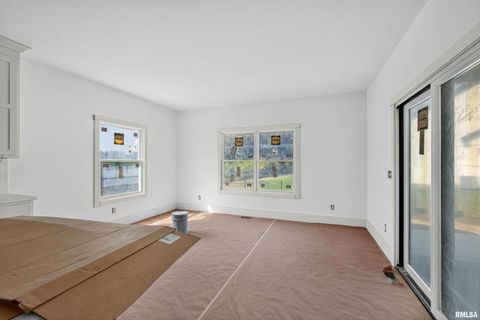 Tiny photo for 7091 SPRING CREEK Drive, Bettendorf, IA 52722 (MLS # QC4265033)