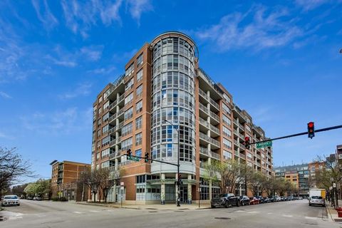 Photo of 1200 W MONROE Street #607, Chicago, IL 60607 (MLS # 12623963)