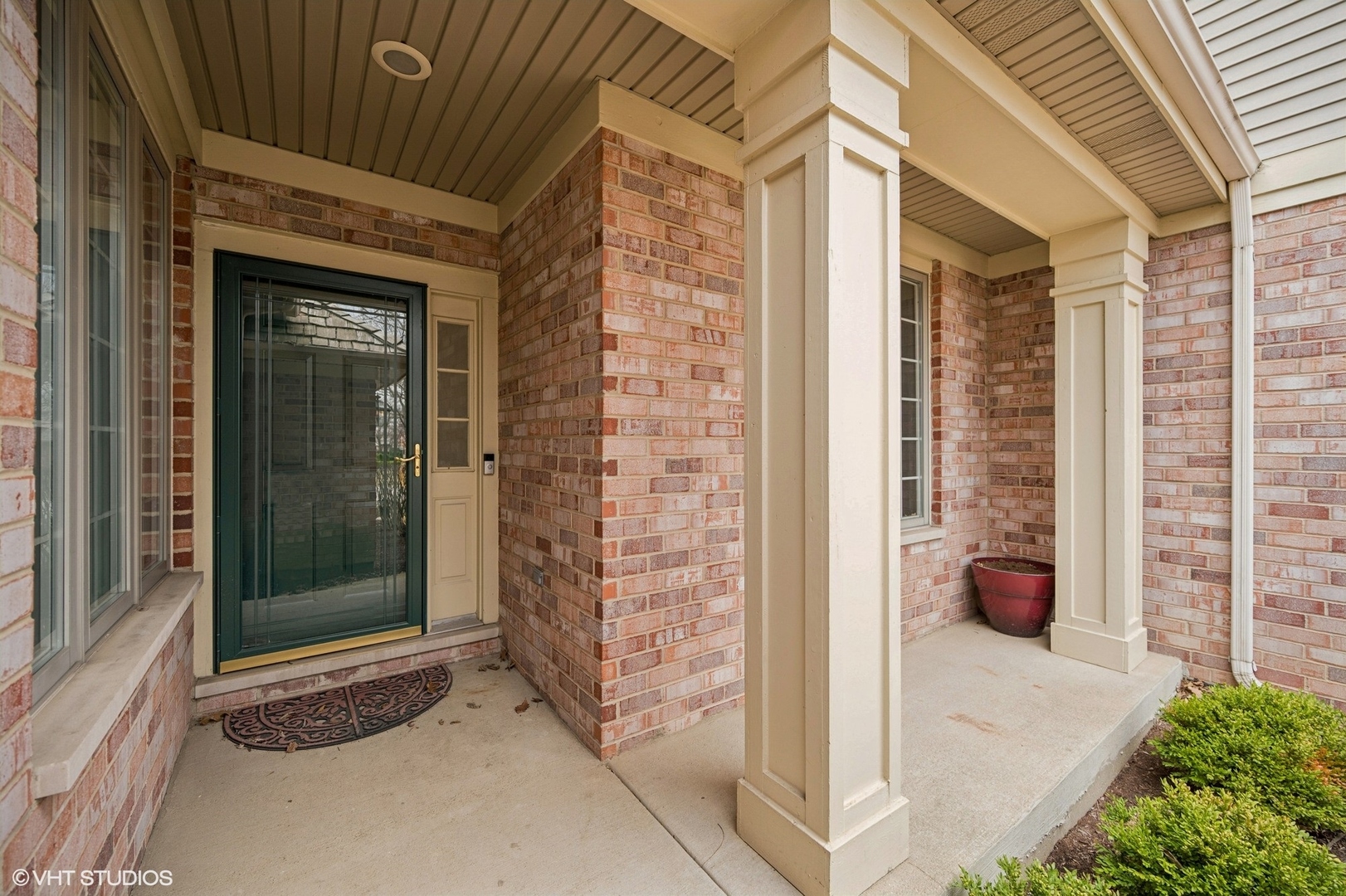 4538 N Seminole Drive