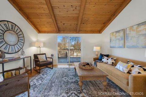 Tiny photo for 24430 W Boulevard de John, Naperville, IL 60564 (MLS # 12587548)