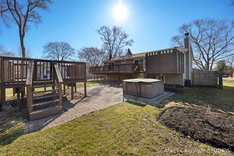 Tiny photo for 24430 W Boulevard de John, Naperville, IL 60564 (MLS # 12587548)