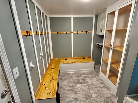 Tiny photo for 1014 Laesch Avenue, Bloomington, IL 61704 (MLS # 12454206)