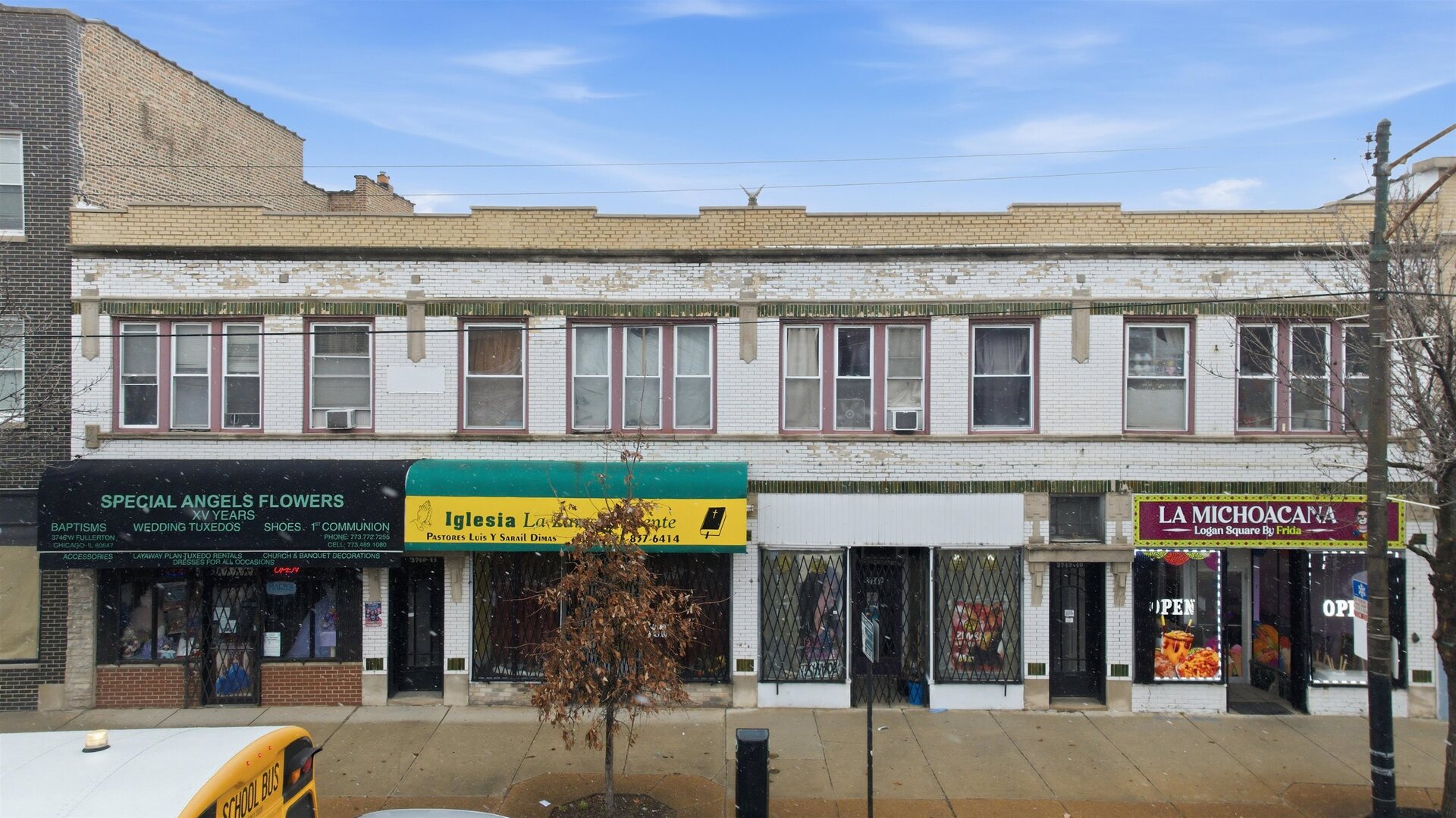 3740-46 W FULLERTON Avenue