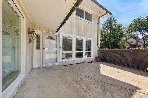 Tiny photo for 1136 Barneswood Drive, Downers Grove, IL 60515 (MLS # 12517438)