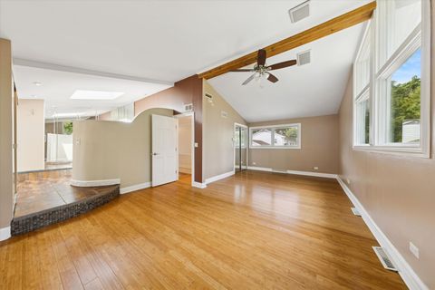 Tiny photo for 1136 Barneswood Drive, Downers Grove, IL 60515 (MLS # 12517438)