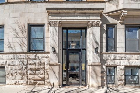 Tiny photo for 4208 N Kenmore Avenue #1C, Chicago, IL 60613 (MLS # 12587443)