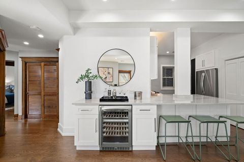 Tiny photo for 4208 N Kenmore Avenue #1C, Chicago, IL 60613 (MLS # 12587443)