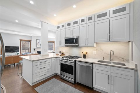 Tiny photo for 4208 N Kenmore Avenue #1C, Chicago, IL 60613 (MLS # 12587443)