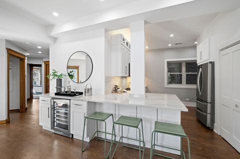 Tiny photo for 4208 N Kenmore Avenue #1C, Chicago, IL 60613 (MLS # 12587443)