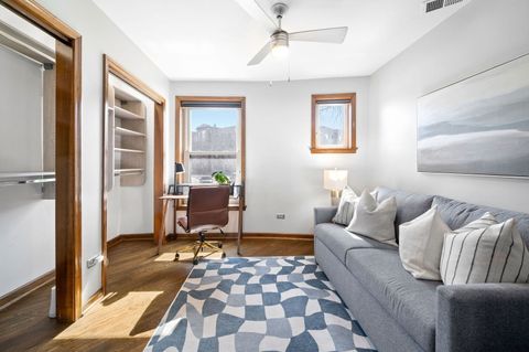Tiny photo for 4208 N Kenmore Avenue #1C, Chicago, IL 60613 (MLS # 12587443)