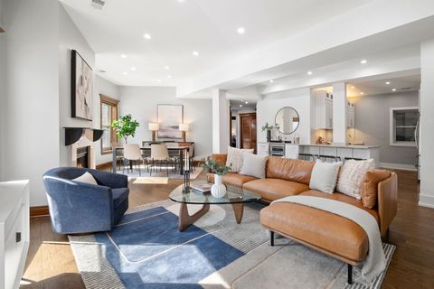 Tiny photo for 4208 N Kenmore Avenue #1C, Chicago, IL 60613 (MLS # 12587443)