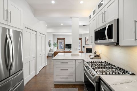 Tiny photo for 4208 N Kenmore Avenue #1C, Chicago, IL 60613 (MLS # 12587443)