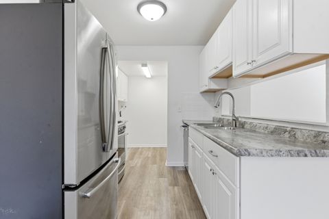 Tiny photo for 231 Dakota Court #D, Bolingbrook, IL 60440 (MLS # 12643192)