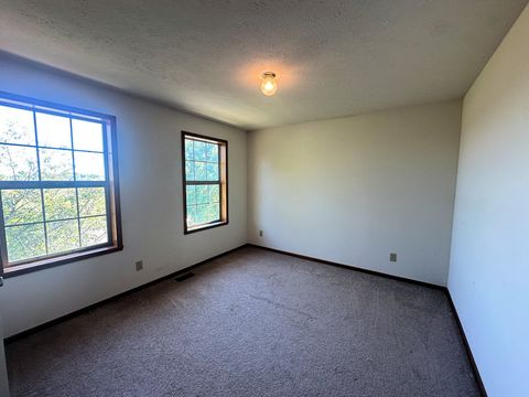 Tiny photo for 519 S Regulators Street, Rochelle, IL 61068 (MLS # 12492472)