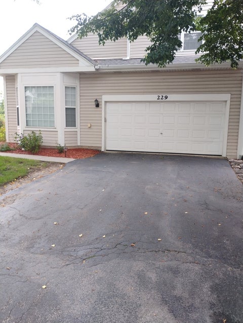 Tiny photo for 229 Rainier Way, Fox Lake, IL 60020 (MLS # 12734264)